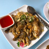 เมนูของร้าน เจ๊น้อยหอยทอด (ท่าฉลอม)