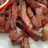 ข้าวหน้าเนื้อโคขุนทอด