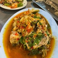 ร้านริมเขื่อน ซีฟู้ด (ร้านกลาง)เจ้าเก่าเท่านั้น