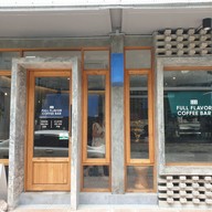 หน้าร้าน Full Flavor coffee bar