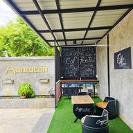 Aunruean Resort | อุ่นเรือน รีสอร์ท