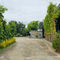Aunruean Resort | อุ่นเรือน รีสอร์ท