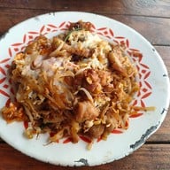 เมนูของร้าน ป้าอ้อม ขั่วหมี่โคราช สูตรดั้งเดิม