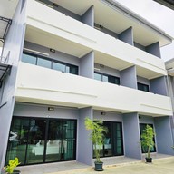 Aunruean Resort | อุ่นเรือน รีสอร์ท