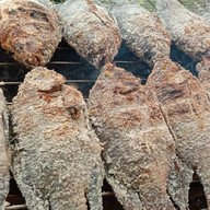 พร ปลาเผาเรซซิ่ง สาขา สะพานใหม่