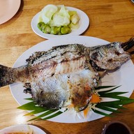 เมนูของร้าน อิ่มปลาเผา พรานนก บางพรม