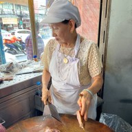 เล่าตั๊ง ห่านพะโล้ (鵝鹵名著陳老) เยาวราช