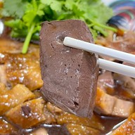 เล่าตั๊ง ห่านพะโล้ (鵝鹵名著陳老) เยาวราช