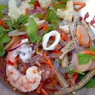 แซ่บอีสาน อาหารตามสั่ง สาขาวัดเมืองกาย