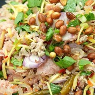 แซ่บอีสาน อาหารตามสั่ง สาขาวัดเมืองกาย