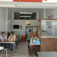 ข้าวมันไก่ โง้วชุ้งฮวด ซ.จรัญ 66/1 หรือ ซ.เจ้าพระยาสยาม สะพานกรุงธน