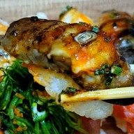 เมนูของร้าน เหินฟ้าอินดี้ ชูชิย่างไฟ By Chef Tum ตลาดปากทางหน้าหมู่บ้านเศรษฐกิจ เพชรเกษม102