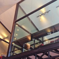 บรรยากาศ The Glasshouse Lanta ลันตา