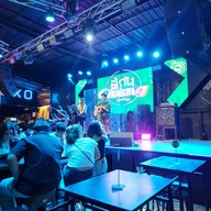 บรรยากาศ ล้านเพื่อน อยุธยา