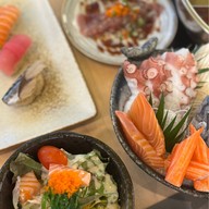Nigiwai Japanese Cuisine Suratthani 魚の賑わい มะขามเตี้ย