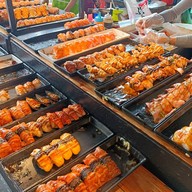 เมนูของร้าน เหินฟ้าอินดี้ ชูชิย่างไฟ By Chef Tum ตลาดปากทางหน้าหมู่บ้านเศรษฐกิจ เพชรเกษม102
