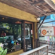 Kasa Ari อารีย์