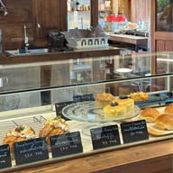Chang Nan Coffee & Bakery  เวียงสา