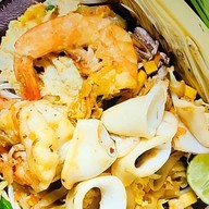 ผัดไทเด่นชัย