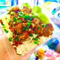 ข้าวยำไก่แซ่บbyฅนละยำไนท์ปากช่อง ยำไก่แซ่บฅนละยำ