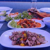 บรรยากาศ The Win coffee bakery & restaurant COFEE & BAKERY by Kanchana