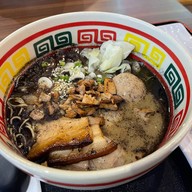 Kyushu jangara ramen at MBK Center ชั้นG ห้องB011000