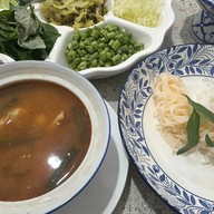 เมนูของร้าน กรุงเก่าขนมจีนน้ำยาปูและสลัดเพื่อสุขภาพ