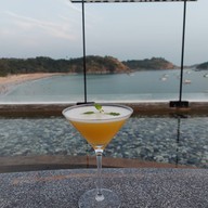 เมนูของร้าน Hansha Bar- The Nai Harn Phuket