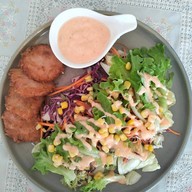 เมนูของร้าน กรุงเก่าขนมจีนน้ำยาปูและสลัดเพื่อสุขภาพ