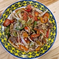 เมนูของร้าน YUJI NOODLES 余记面馆