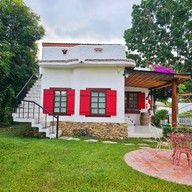 Swiss Valley hip Resort
