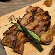 Gen Japanese Charcoal Grill Restaurant & Bar เอกมัย