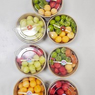 Ohm Happy Fruity ผลไม้ ปอกพร้อมทาน