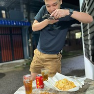 เจ๊นงค์มาม่าผัด ทุ่งรี โคกวัด
