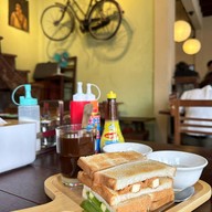 บ้านก๋ง ตลาดใต้