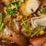 หมูย่างรสเด็ด นครสวรรค์ -