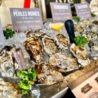 The Oyster Bar x Ramkhamhaeng 164