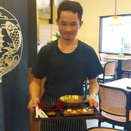 กะเพรา น่ากินโนะ Nakinno บางแสนโทชิน