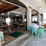 บรรยากาศ จันทรโภชนา เบญจมราชูทิศ