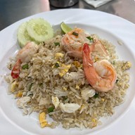 เมนูของร้าน อากู๋ ข้าวผัดปูสาขาสาธุประดิษฐ์