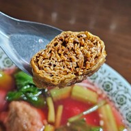 เมนูของร้าน ก๋วยเตี๋ยวลูกชิ้นปลานายเม้ง สาขาตลาดเปิดท้ายโลตัส-พระราม2