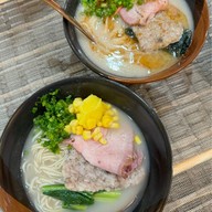 เฮียหมีบะหมี่คราฟต์ สัมมากร