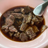 เมนูของร้าน ร้านก๋วยเตี๋ยวลำดวนรสเด็ด สาขา 2