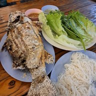 ราชาเมี่ยงปลาเผา เจ๊กุ้ง รามคำแหง (Ramkhamhaeng)