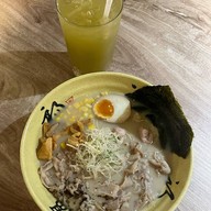 เมนูของร้าน Lust Ramen Udomsuk