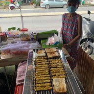 แซ่บอีสาน อาหารตามสั่ง สาขาวัดเมืองกาย