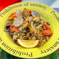 เมนูของร้าน Café Golden • Coffee Pastry Pasta -