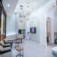 Makalin Clinic เทอร์มินอล 21 พระราม 3