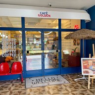 หน้าร้าน Café Golden • Coffee Pastry Pasta -