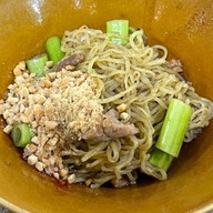 เมนูของร้าน ก๋วยเตี๋ยวเรือป๋ายักษ์